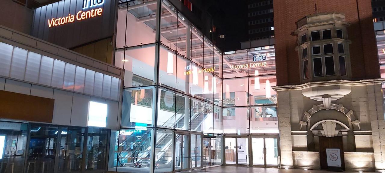 Victoria Centre Apartments In The Victoria Centre Shopping Centre - Nottingham City Centre - 24 Hour Access - Most Central Location, Lounge, Kitchen, Washing Machine - Opposite Hilton By Restaurants & Shops - Outdoor Parking Cars Or Vans Five Pounds エクステリア 写真